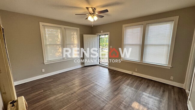 Building Photo - 2105 Clifton Ave