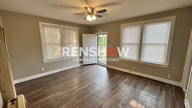 Foto del edificio - 2105 Clifton Ave