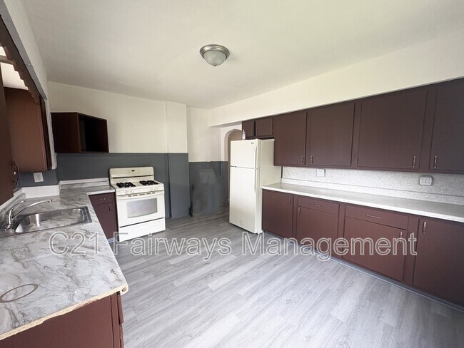 Foto del edificio - 864 Vankirk St