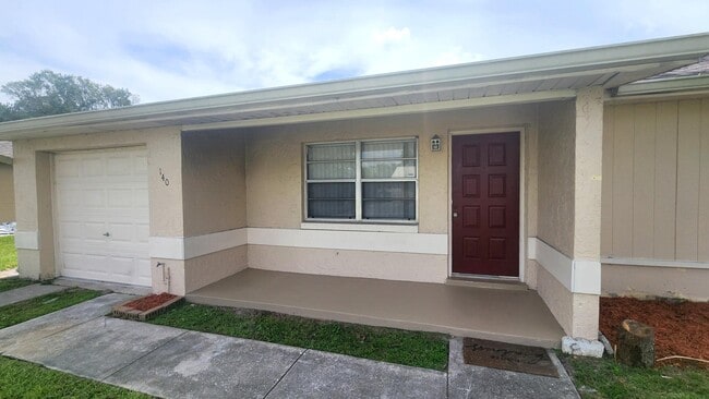 Foto del edificio - 140 Harness Ln