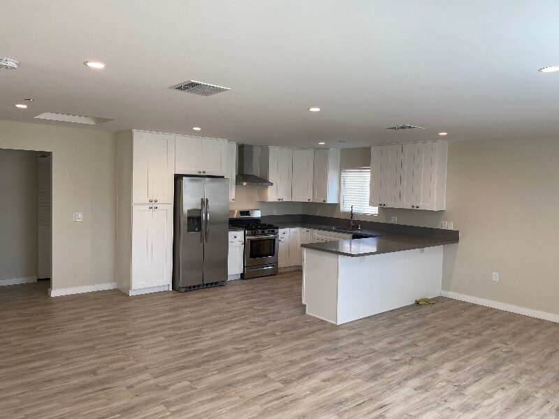 Foto principal - 3240 Andrita St