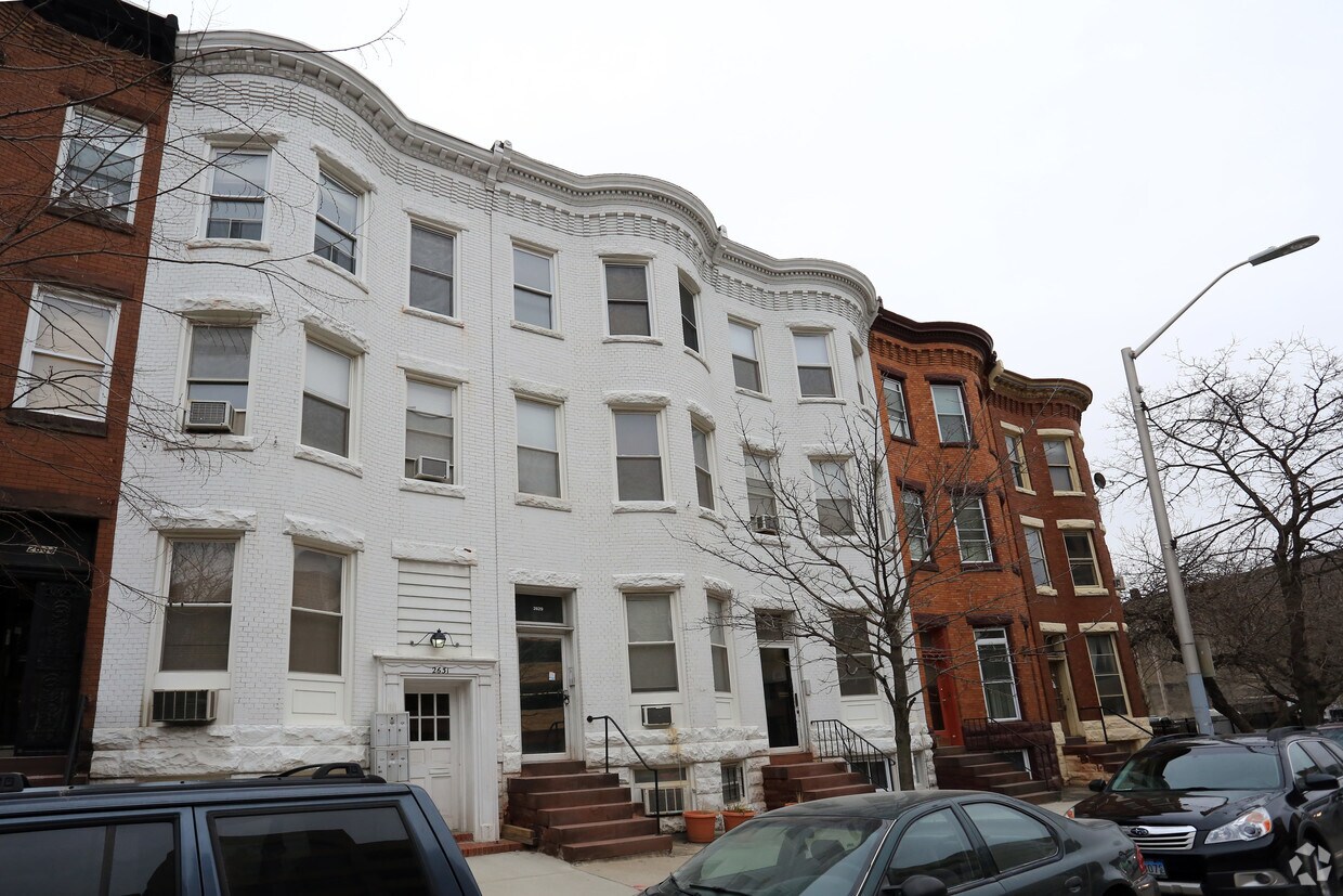 Building Photo - 2629 N Charles St