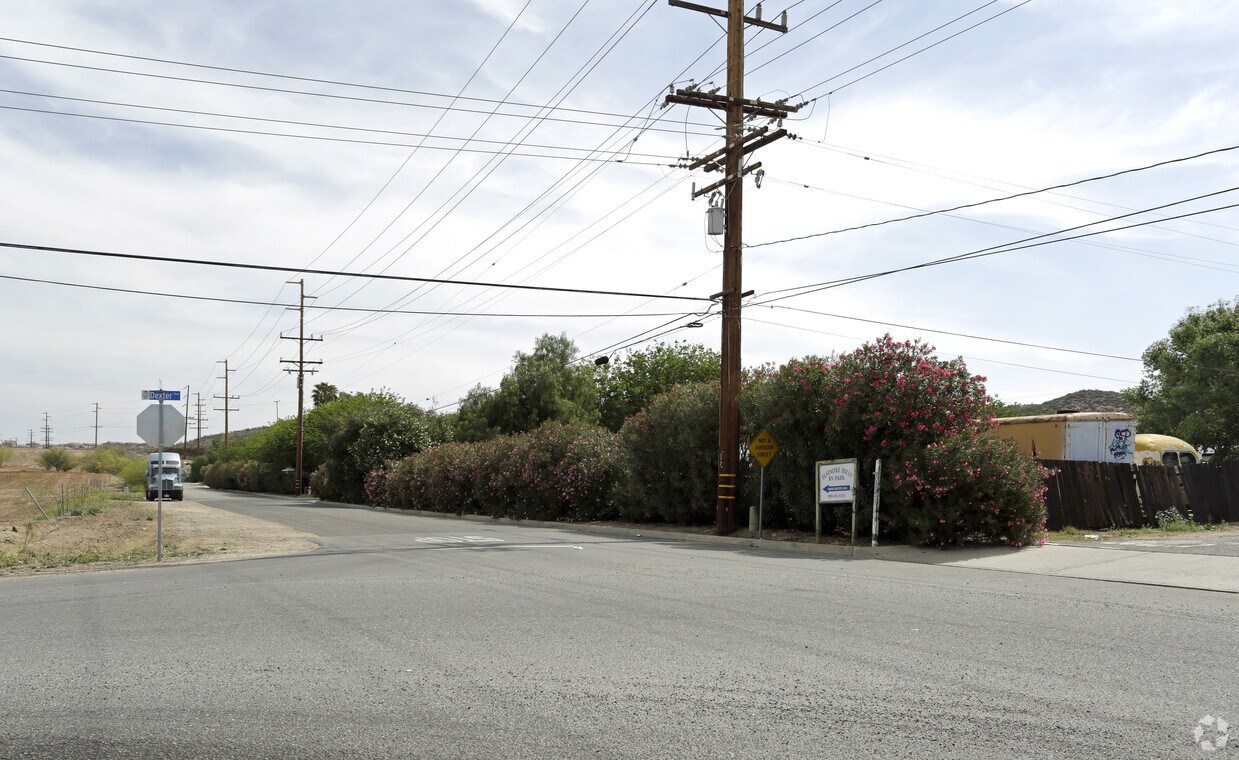 Fachada de la calle - Elsinore Hills RV Park