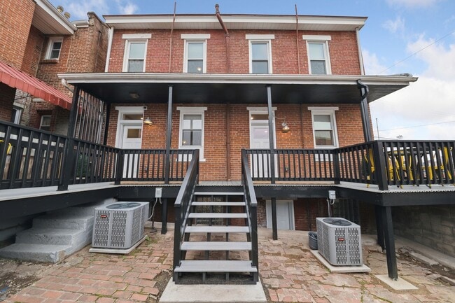 Foto del edificio - 91-93 S 9th Street