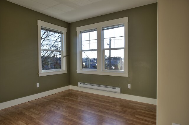 Foto del edificio - 2406 E Pine St