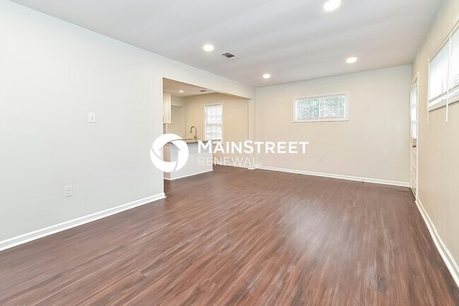 Foto del edificio - 3 Bedroom Pet-Friendly Home in Memphis, TN with Main Street Renewal