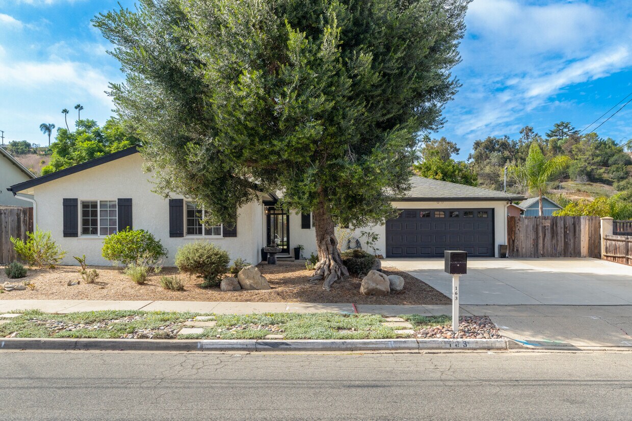 Foto principal - 163 N Barnwell St