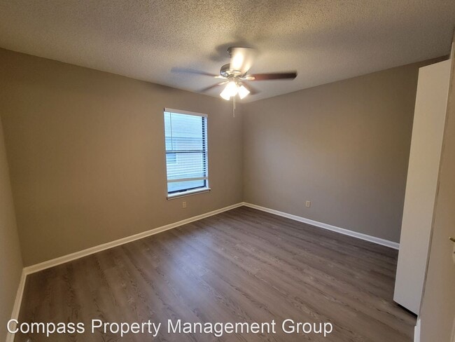Building Photo - 2 br, 2 bath House - 1338 Independence Dr....
