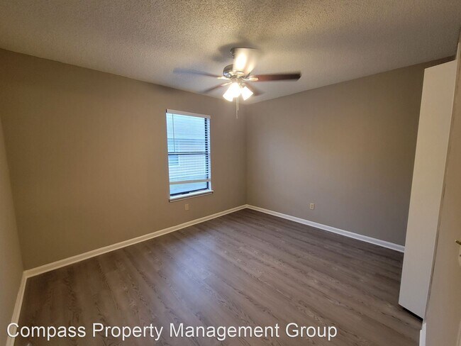 Foto del edificio - 2 br, 2 bath House - 1338 Independence Dr....