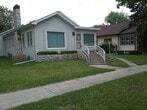 front entrance - 1701 University Ave