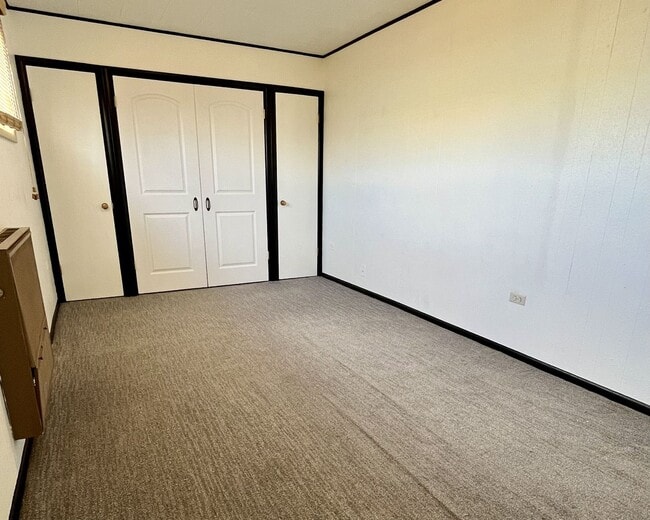 Building Photo - Charming Corner Lot with Large Backyard & ...