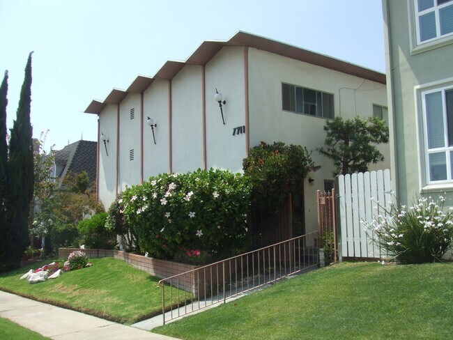Building Photo - 7711 W Manchester Ave