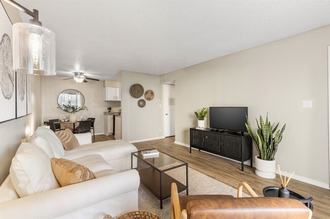 Apartamentos Woodland Trails — foto de la comunidad - Woodland Trails