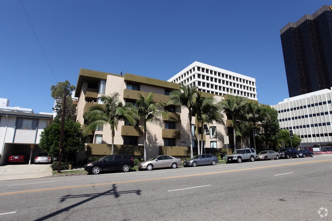 Building Photo - 1223 Federal Ave