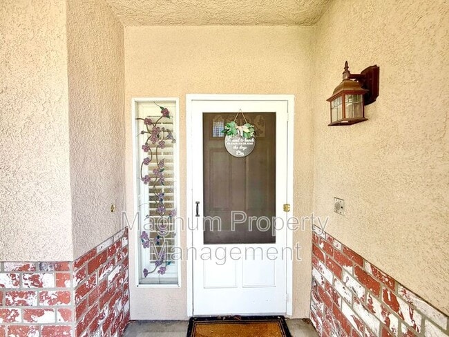 Building Photo - 37168 Santa Rosa Glen Dr