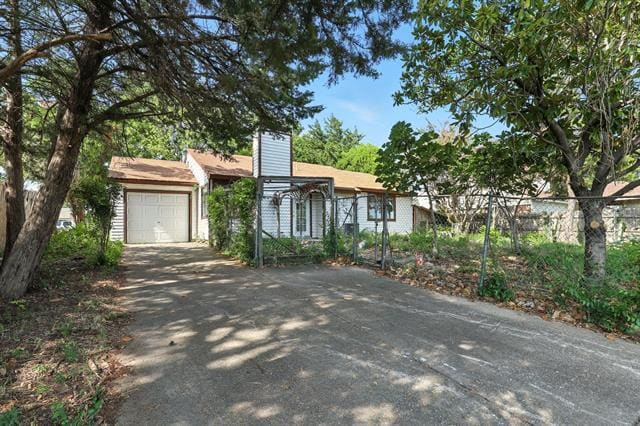 Building Photo - 1214 High Mesa Dr