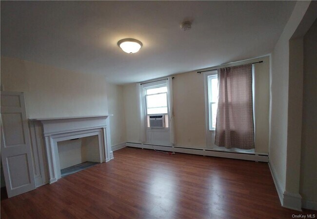 Building Photo - 7 Remsen St