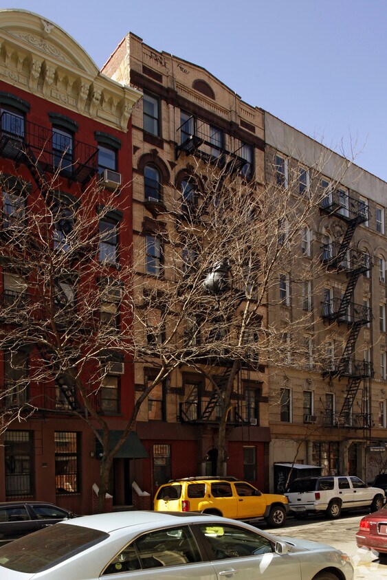 Building Photo - 70 E 3rd St