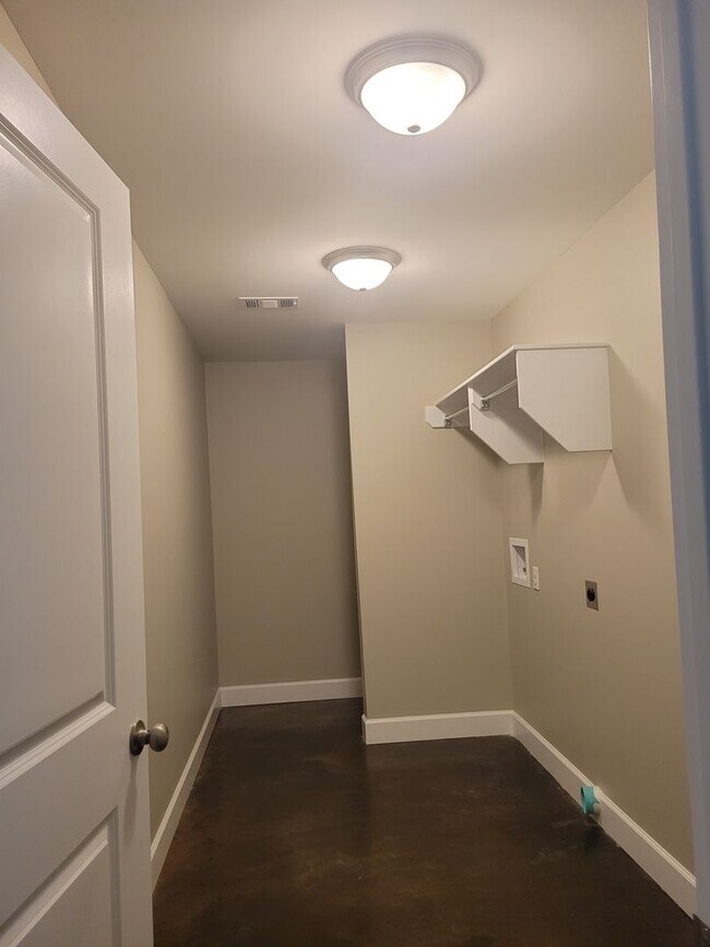 Foto del edificio - Brand New 3 Bedroom 2 Bathroom Home