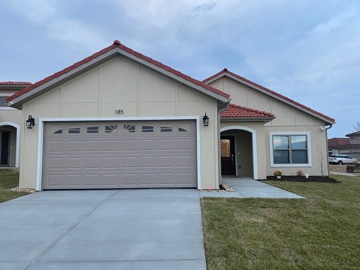 Foto principal - New Construction Rental 2 bdr, 2 bath in g...