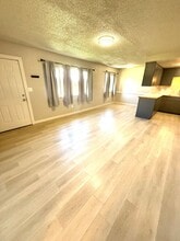 Building Photo - 2419-2421 Union Ave