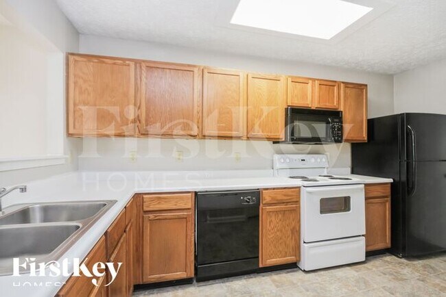 Foto del edificio - 5144 Stanhope Ln
