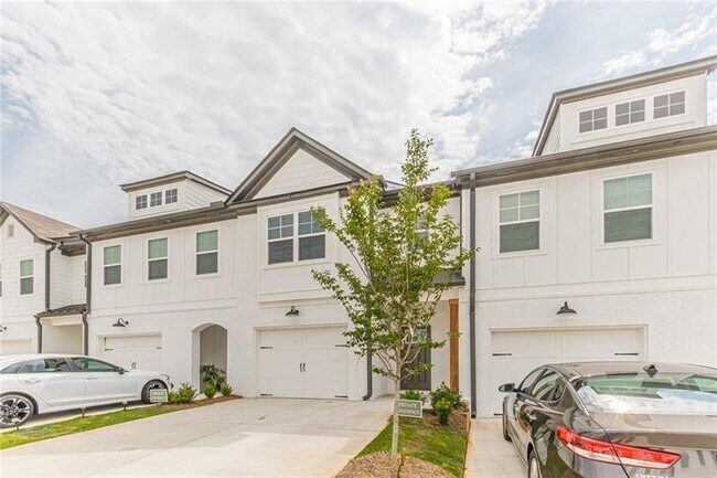 Building Photo - 142 Auburn Run Ln