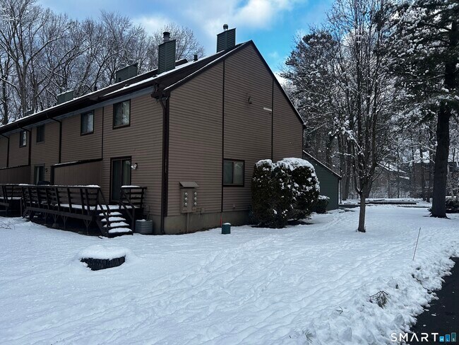 Foto del edificio - 151 Wynwood Dr