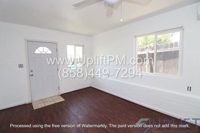 Foto del edificio - Prospect Ave (9535-37)