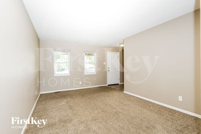 Building Photo - 2240 Spoonwood Dr