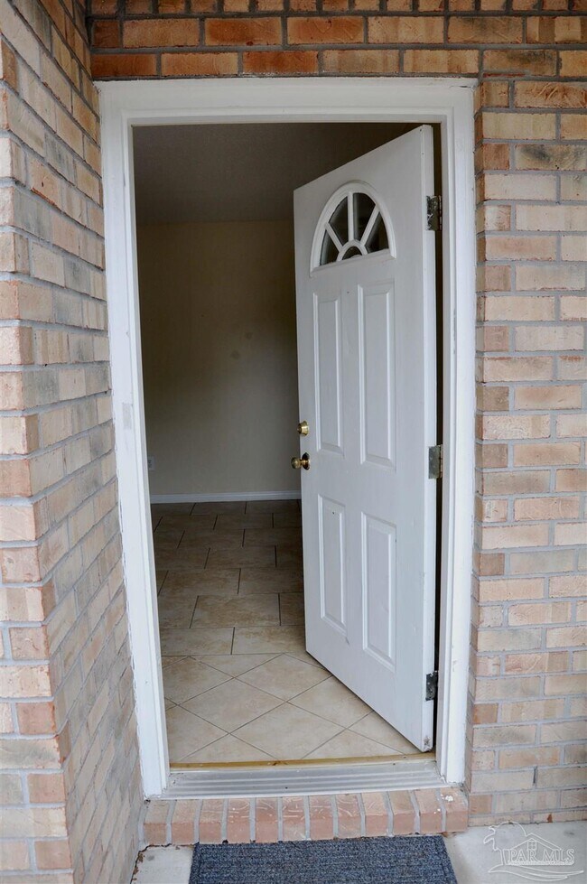 Foto del edificio - 5871 Locust St