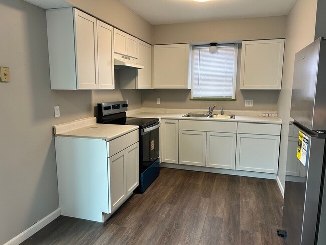 Foto del edificio - Newly Remodeled - Available Now!