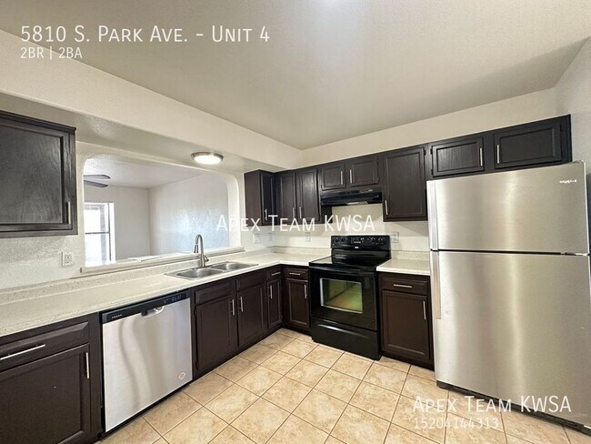 Foto del edificio - 5810 S Park Ave
