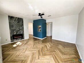 Building Photo - 309 Erby Ave