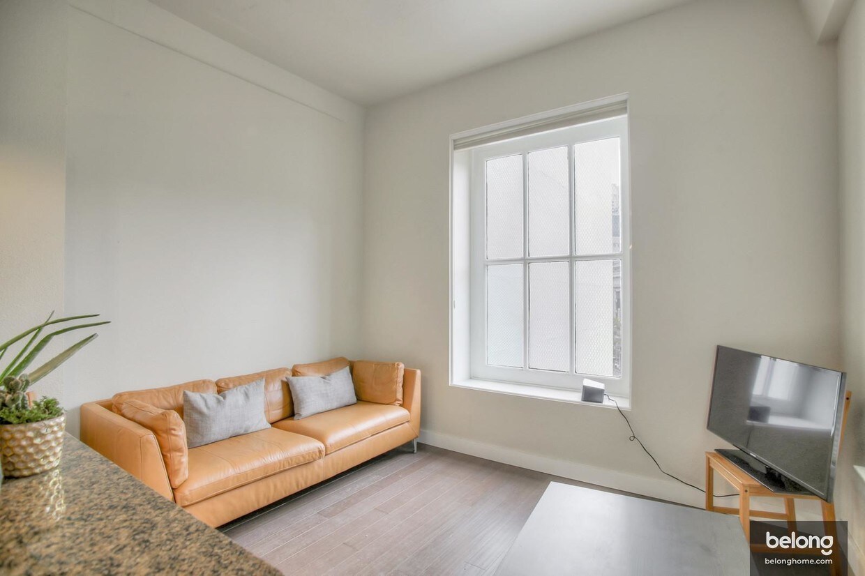 Foto principal - 30 Mason St