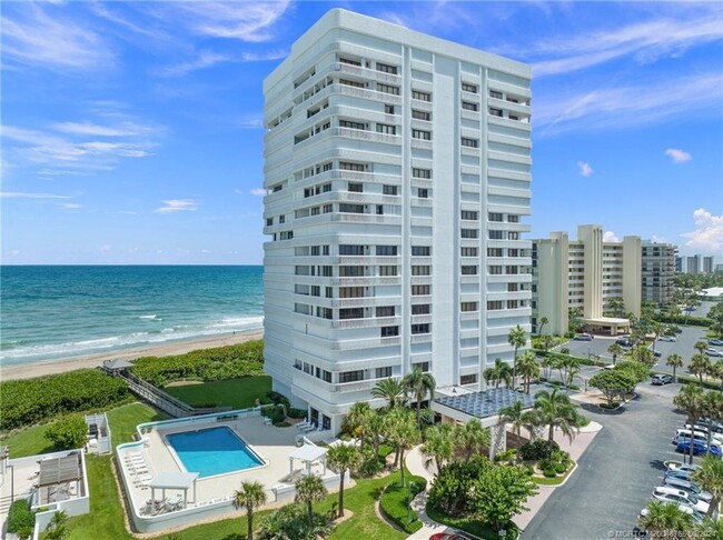 Building Photo - 9960 S Ocean Dr