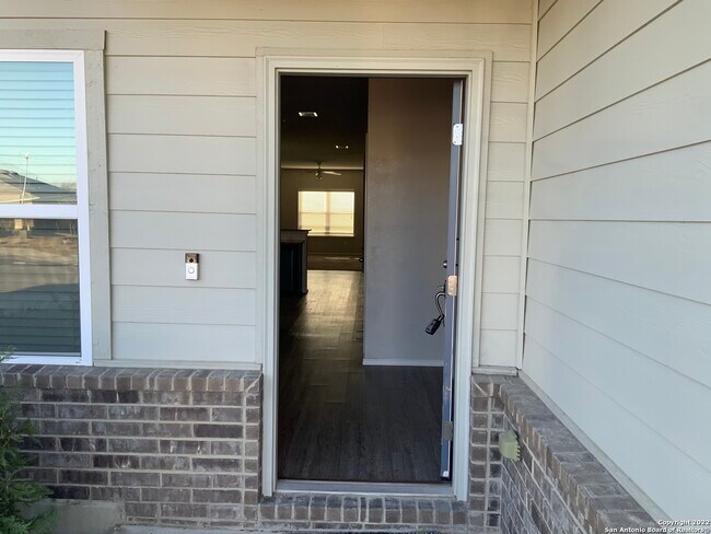 Foto del edificio - 2409 Keyhole Vw