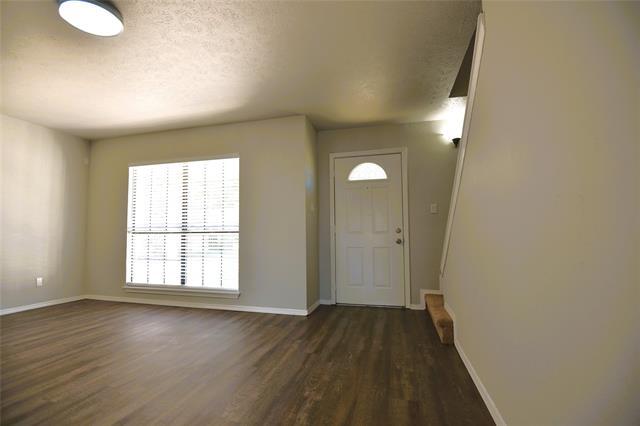 Building Photo - 4144 Wimbledon Dr