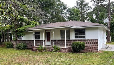 Building Photo - 845 Ebenezer Rd