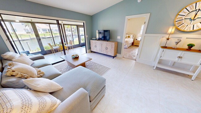 Building Photo - 3830 Bal Harbor Blvd