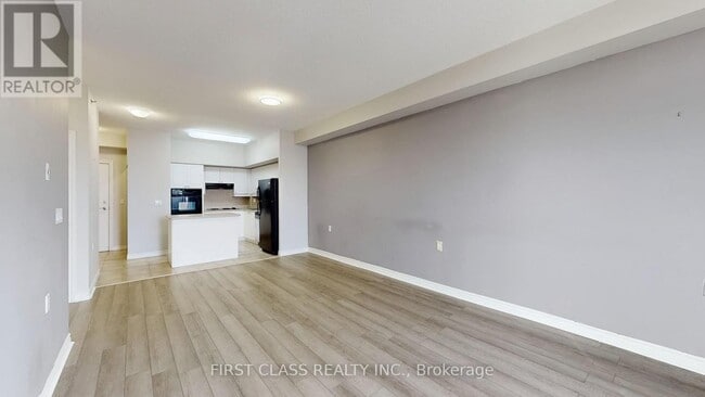 Building Photo - 810 Scollard Ct