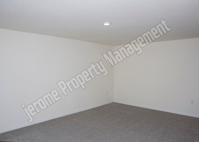 Building Photo - 37191 Sharks Eye Ln
