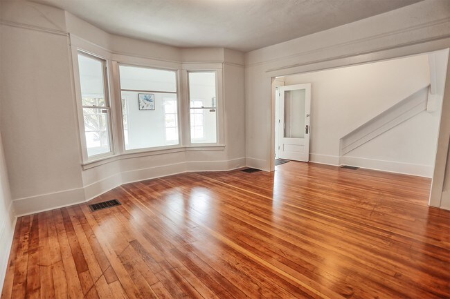 Foto del edificio - 1001 S 11th St