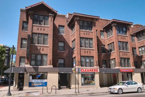 Primary Photo - 436 W Diversey Pky