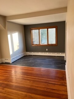 Dining Nook - 2125 Old Welsh Rd