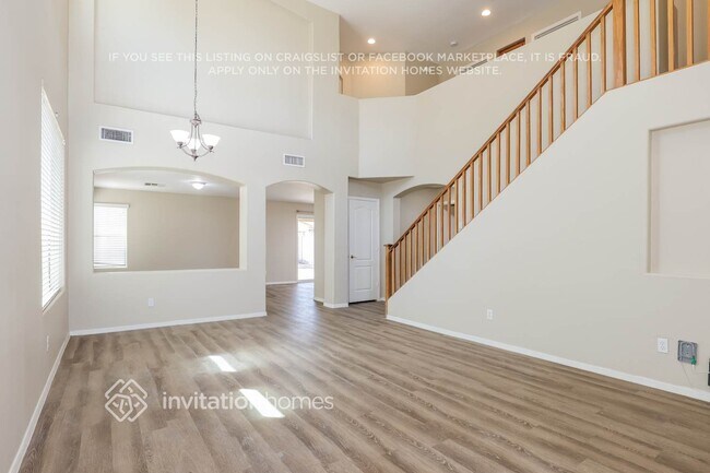 Foto del edificio - 44119 W Snow Dr