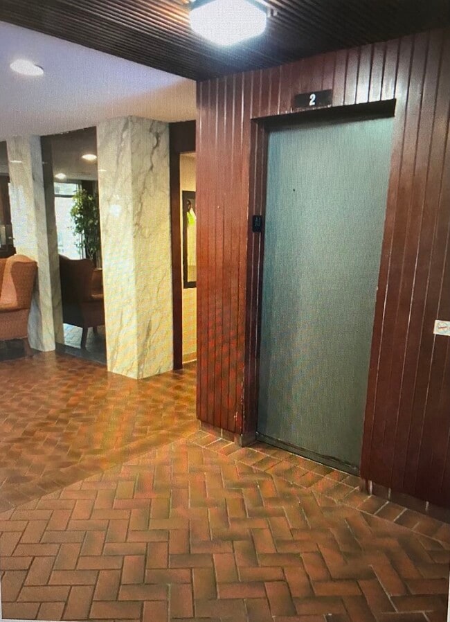 Foto del edificio - 7510 Hornwood Dr