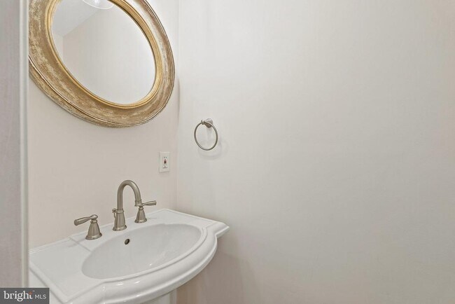 Foto del edificio - 3110 9th Rd N