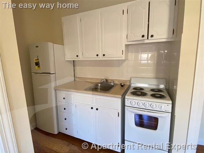 Photo - 168 N Beacon St Apartment