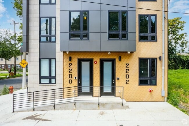 Photo - 2200 N 11th St Apartment
